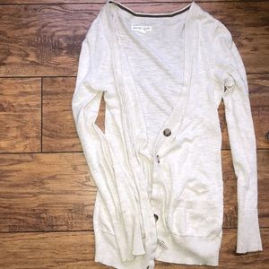 creme cardigan
